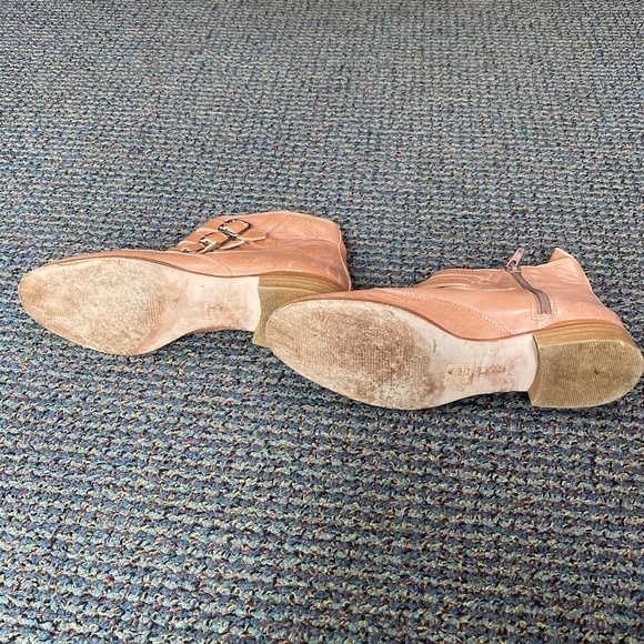 Candela Colt Booties in Blush Size 7 - Picture 4 of 7